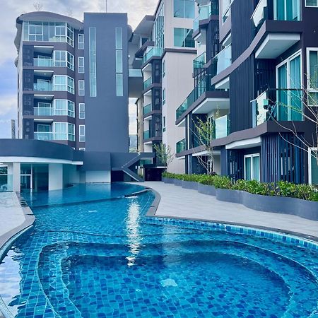 Luxury 4 Person Apartment In Heart Of Phuket! Ban Ket Ho Zewnętrze zdjęcie